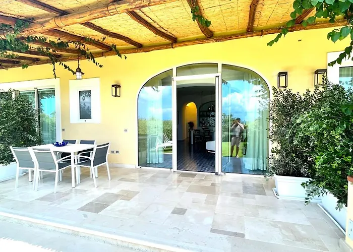 Orablu Aparthotel 4*